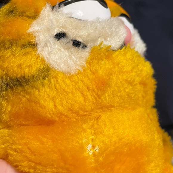 VTG 1981 Garfield Plush - Picture 6 of 15